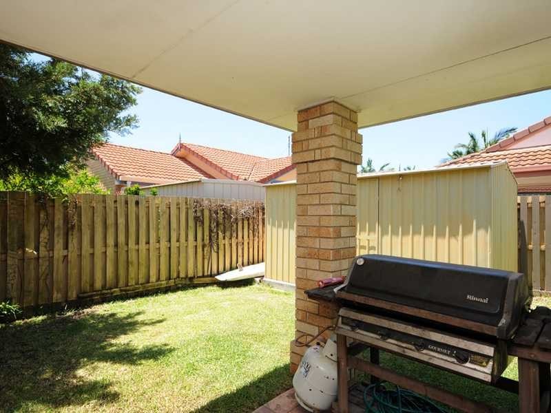 11 Thornbill Place, Burleigh Waters QLD 4220