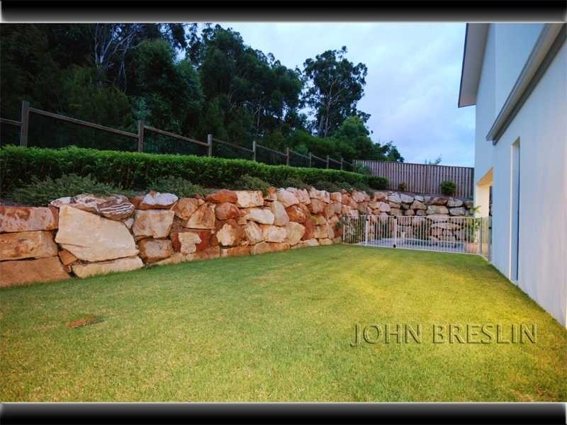 10 Skyburnett St, Reedy Creek QLD 4227