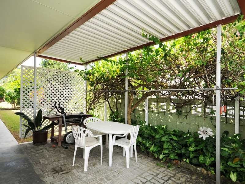 16 Ikkina Road, Burleigh Heads QLD 4220