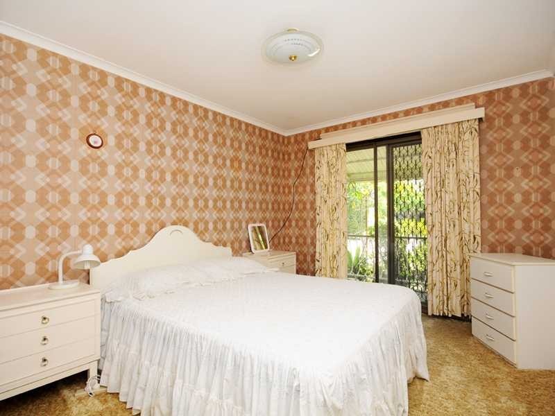 16 Ikkina Road, Burleigh Heads QLD 4220