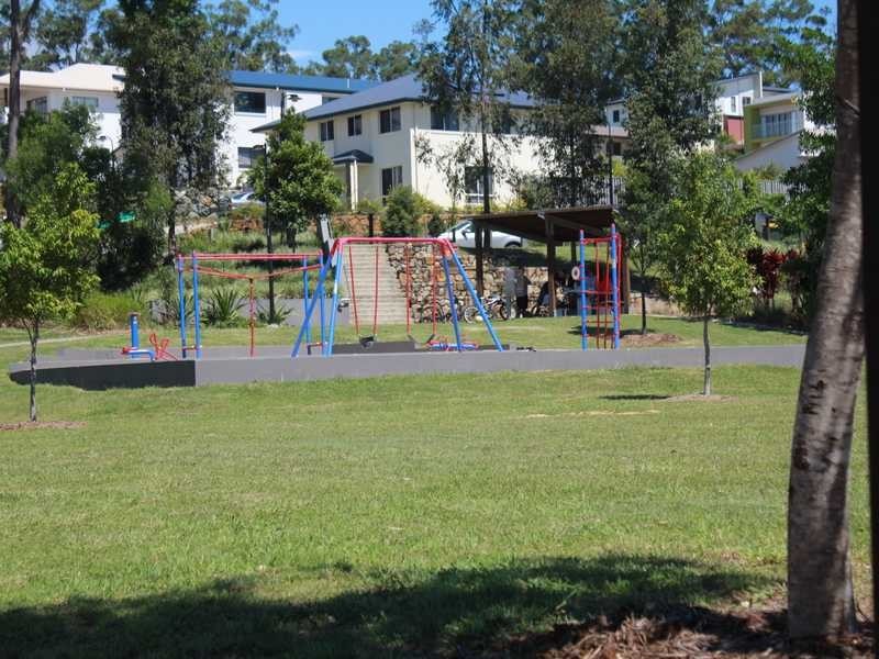 6 Skyburnett St, Reedy Creek QLD 4227