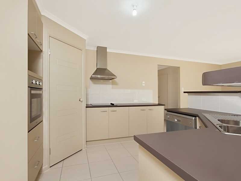 17 Highwood Court, Jimboomba QLD 4280