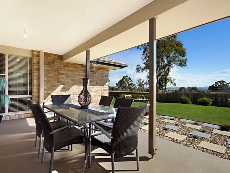 19 Parkhurst Place, Gleneagle QLD 4285