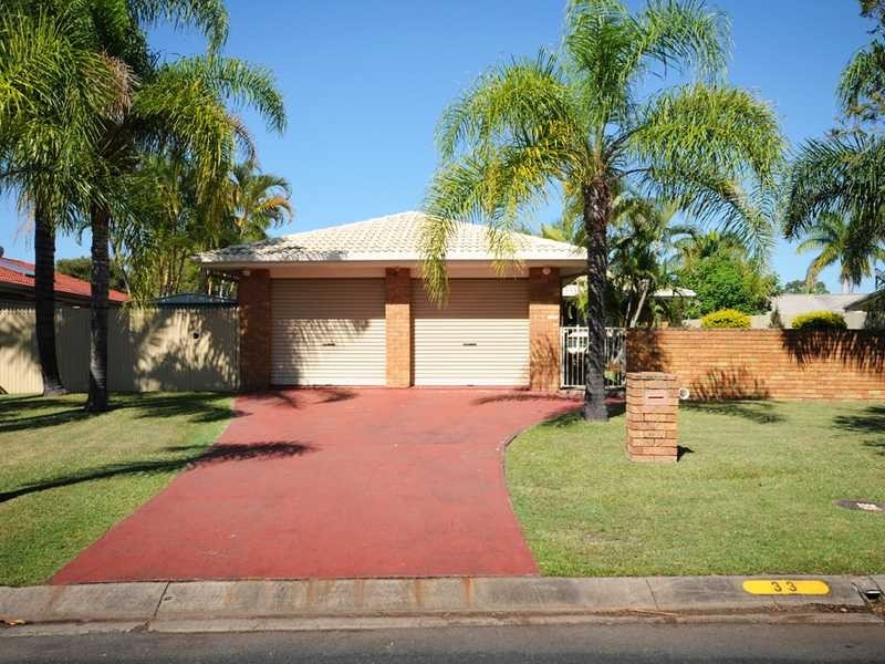 33 Lakeridge Drive, Varsity Lakes QLD 4227