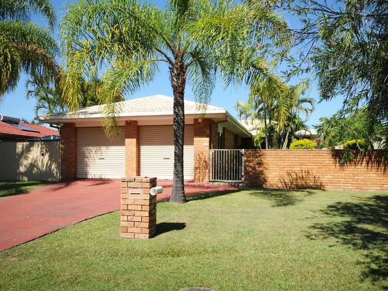 33 Lakeridge Drive, Varsity Lakes QLD 4227