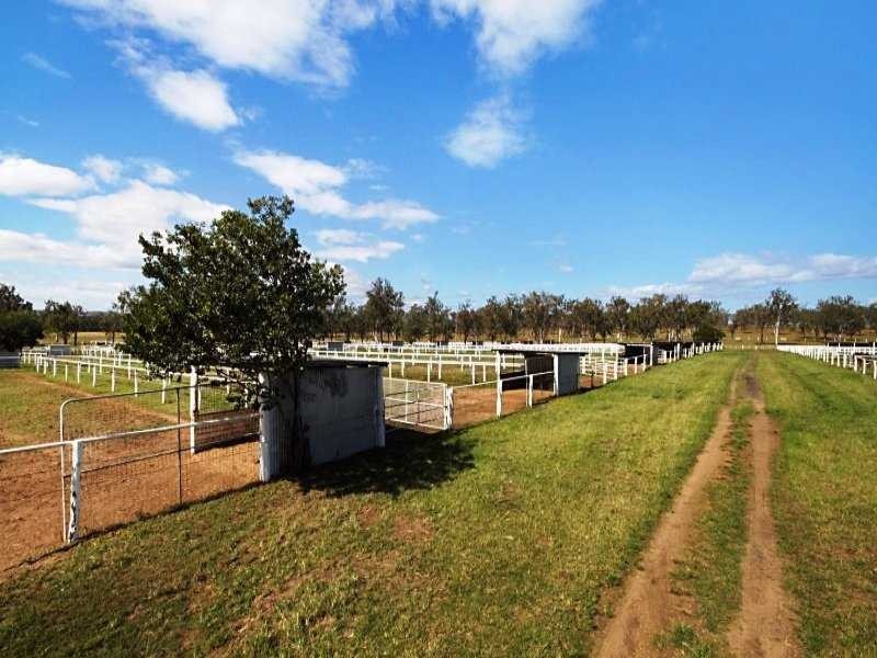43 Summerlands Lane, Harrisville QLD 4307