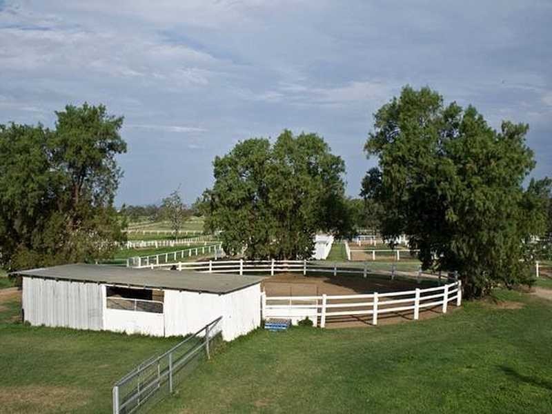 43 Summerlands Lane, Harrisville QLD 4307