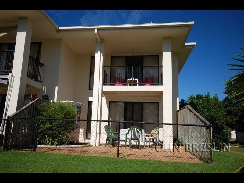 8/323 Christine Ave, Varsity Lakes QLD 4227