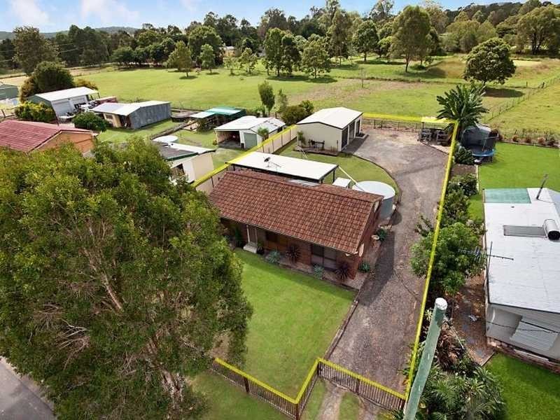 84 Mount Lindsay Highway, Gleneagle QLD 4285