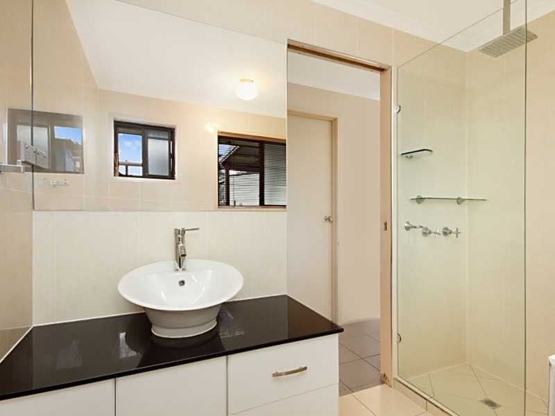 84 Mount Lindsay Highway, Gleneagle QLD 4285