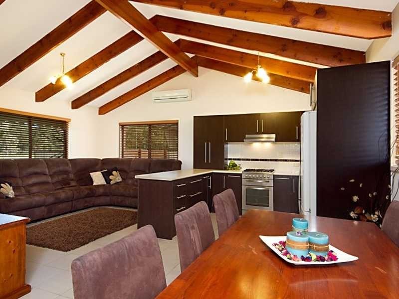 84 Mount Lindsay Highway, Gleneagle QLD 4285