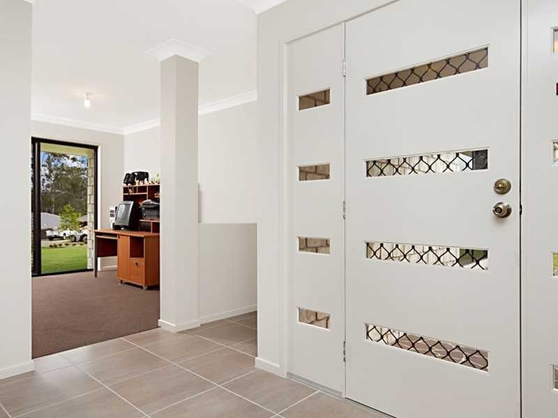 4 Highwood Court, Jimboomba QLD 4280