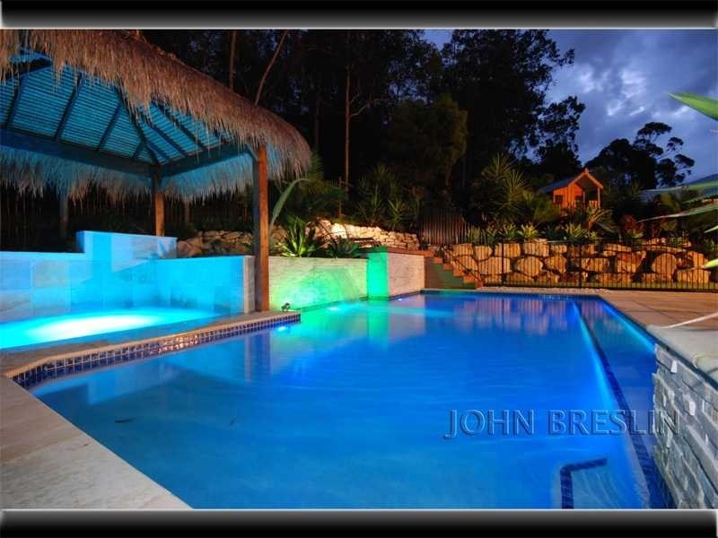 8 Grove Creek Close, Reedy Creek QLD 4227