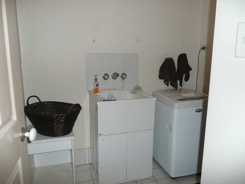 63/220 Christine Ave, Burleigh Waters QLD 4220