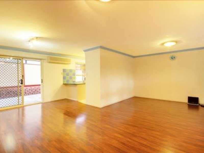 1 Aurora Crescent, Worongary QLD 4213