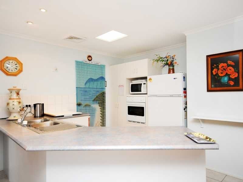 2/30 Yodelay Street, Varsity Lakes QLD 4227