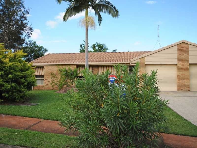 2/55 Village Way, Oxenford QLD 4210