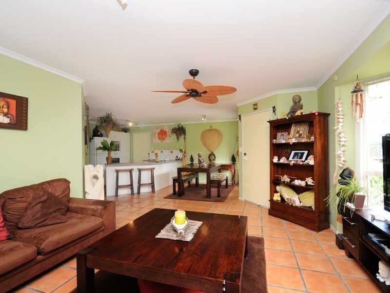 30 Yodelay Street, Varsity Lakes QLD 4227