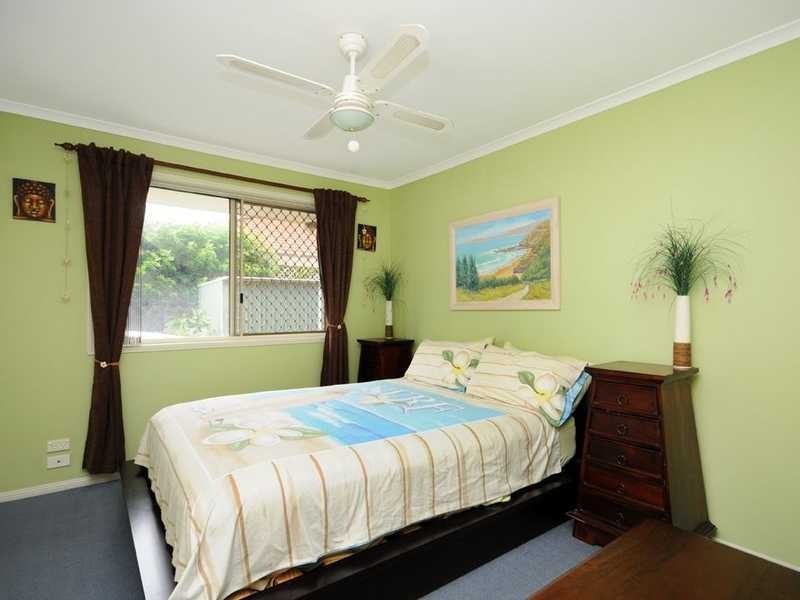 30 Yodelay Street, Varsity Lakes QLD 4227