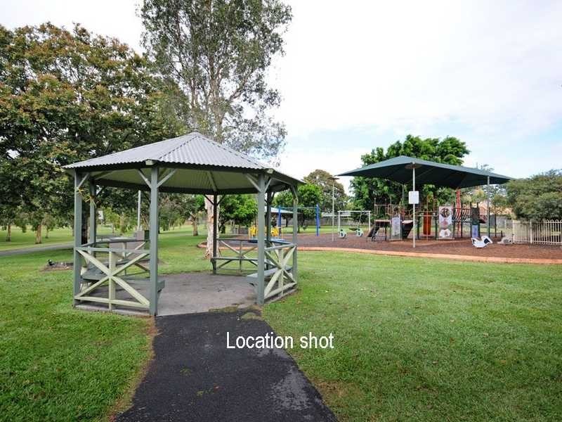 30 Yodelay Street, Varsity Lakes QLD 4227
