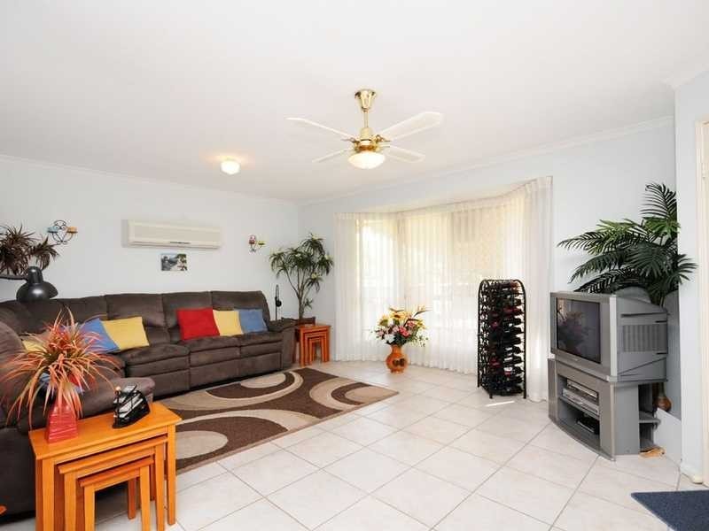30 Yodelay Street, Varsity Lakes QLD 4227