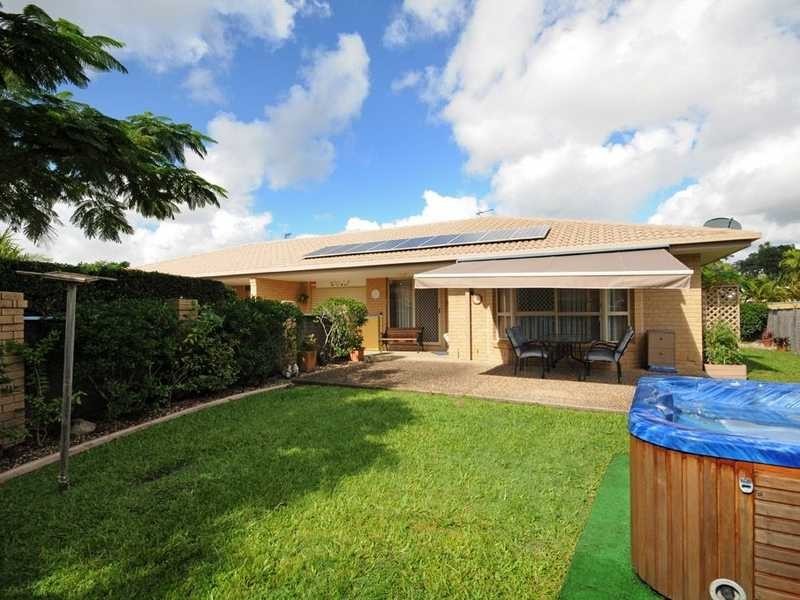 30 Yodelay Street, Varsity Lakes QLD 4227