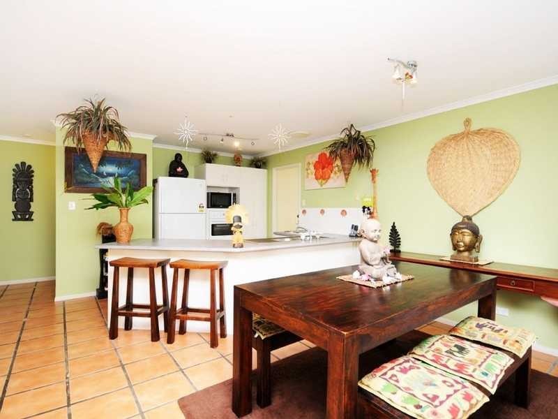 30 Yodelay Street, Varsity Lakes QLD 4227