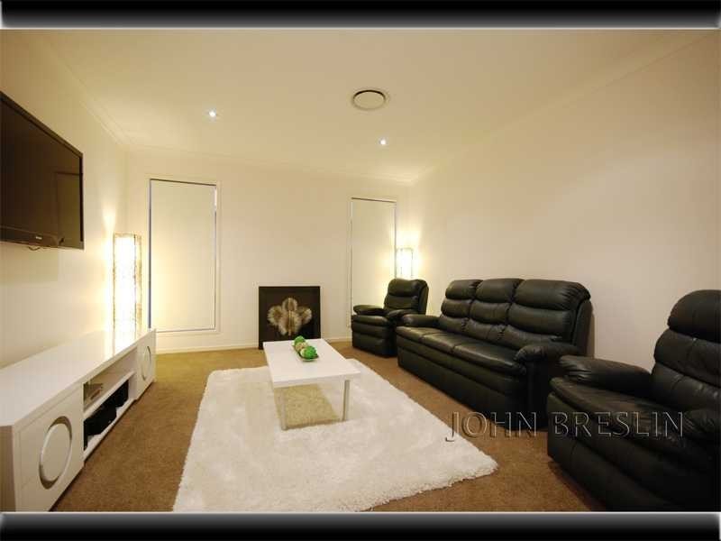 17 Monserrat Court, Reedy Creek QLD 4227