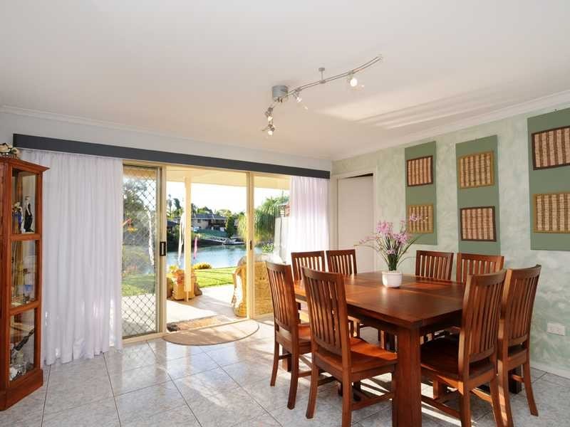 177 Currumbin Creek Road, Currumbin Waters QLD 4223