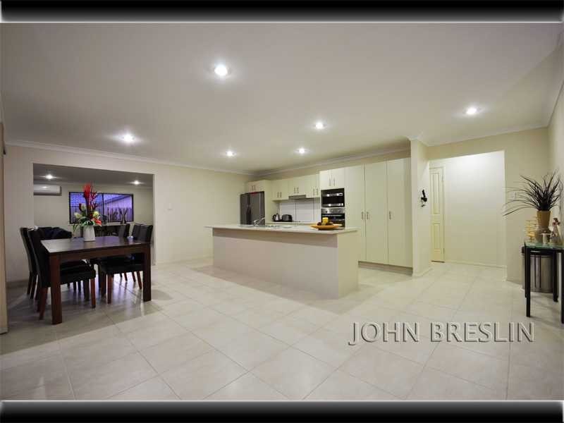 64 Silvereye Cct, Gilston QLD 4211