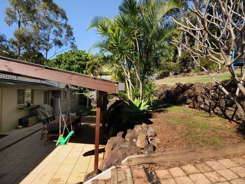 11 Lauder Court, Highland Park QLD 4211