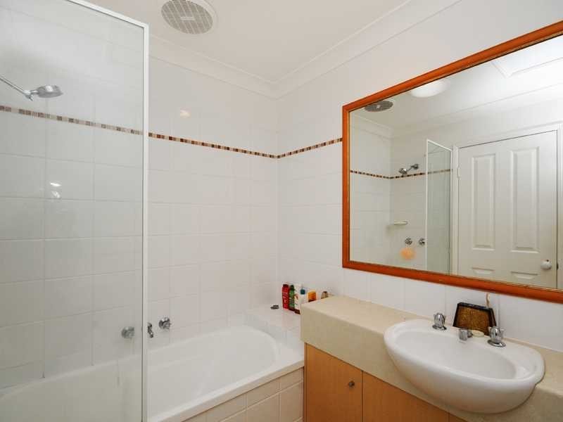 270/64 Gilston Road, Nerang QLD 4211