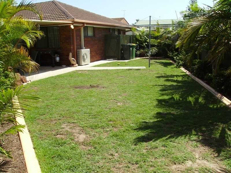 1/12 Barbet Place, Burleigh Waters QLD 4220
