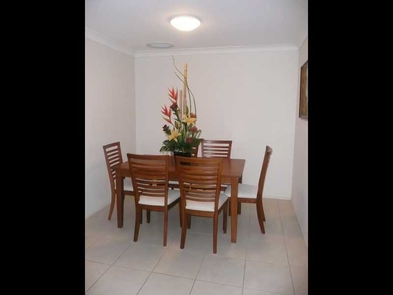 1/12 Barbet Place, Burleigh Waters QLD 4220