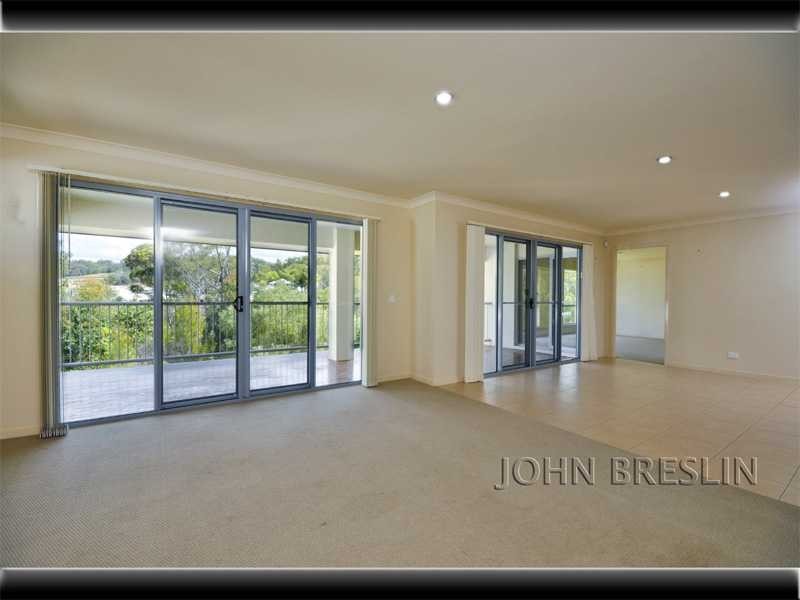 28 Willow Tree Drive, Reedy Creek QLD 4227