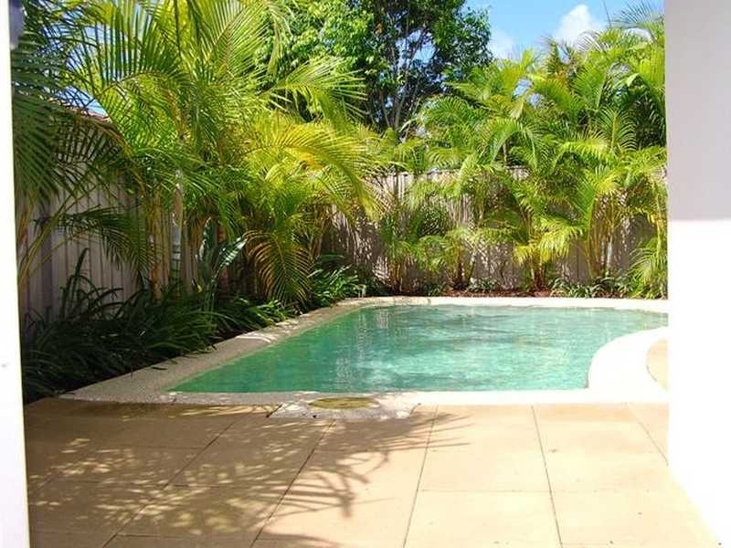18 Regensberg Close, Varsity Lakes QLD 4227