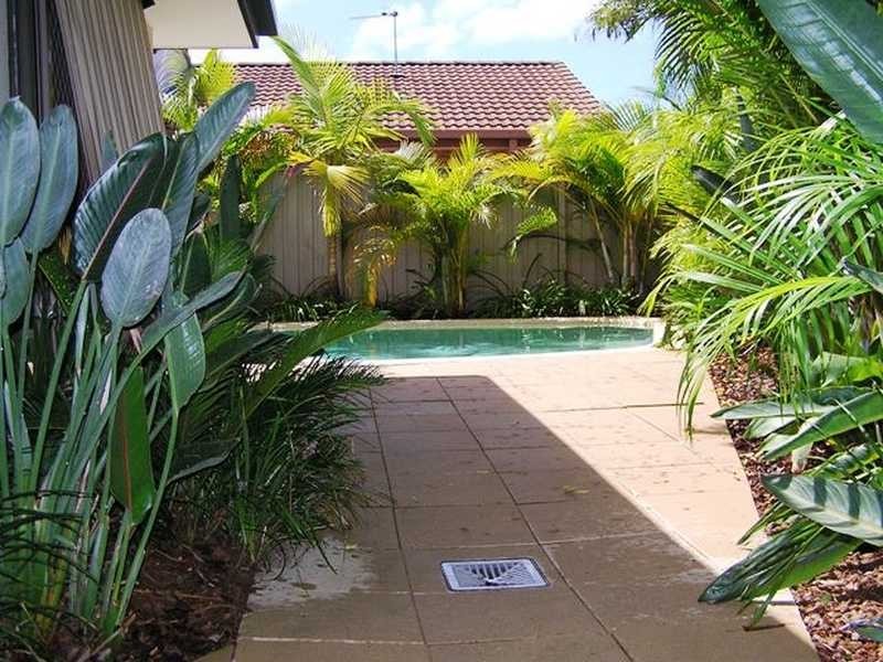 18 Regensberg Close, Varsity Lakes QLD 4227