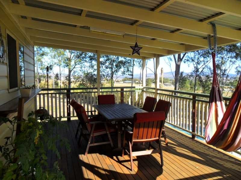 10 Lakeside Court, Beaudesert QLD 4285