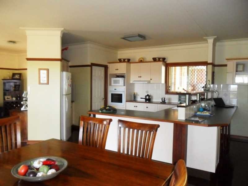 10 Lakeside Court, Beaudesert QLD 4285