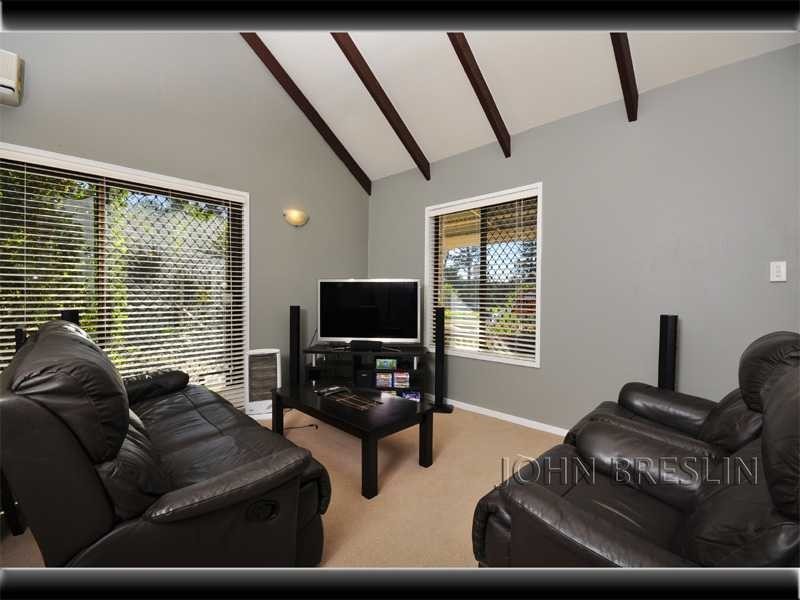 1/70 Mattocks Road, Varsity Lakes QLD 4227