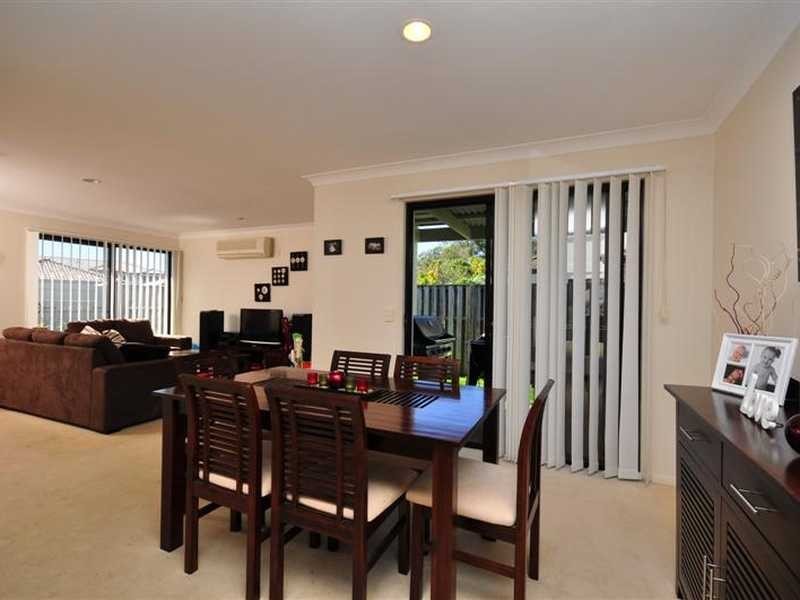 49/64 Gilston Road, Nerang QLD 4211