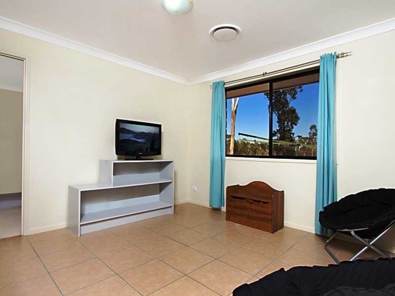 34 Carrigan Way, Gleneagle QLD 4285