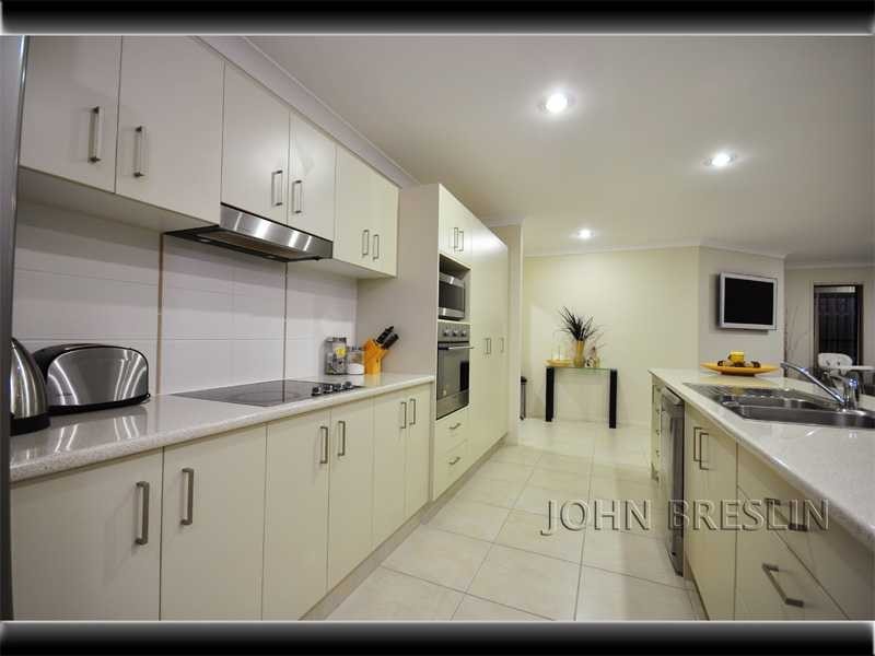 64 Silvereye Circuit, Gilston QLD 4211