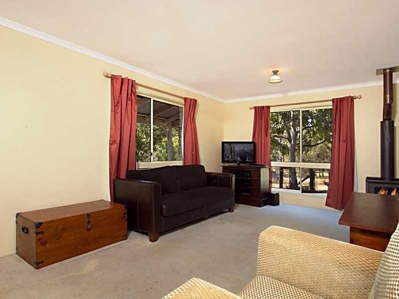 84 Bamboo Drive, Cedar Vale QLD 4285