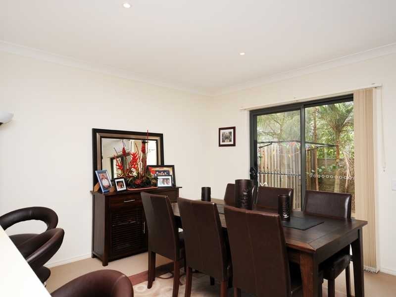 120/66 Heathwood Drive, Upper Coomera QLD 4209