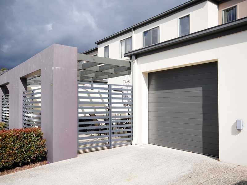 120/66 Heathwood Drive, Upper Coomera QLD 4209