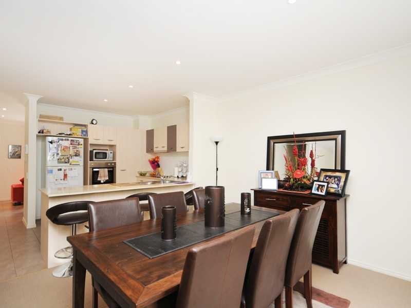 120/66 Heathwood Drive, Upper Coomera QLD 4209