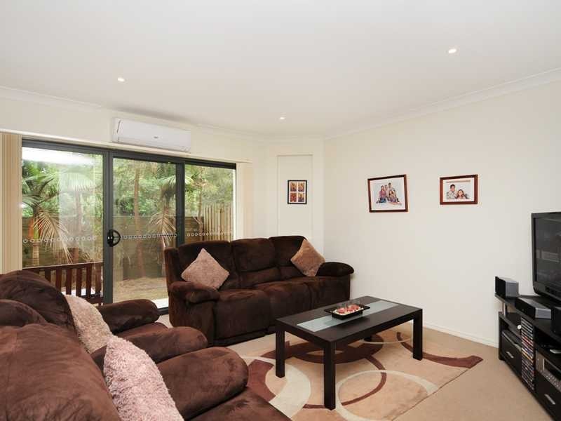 120/66 Heathwood Drive, Upper Coomera QLD 4209