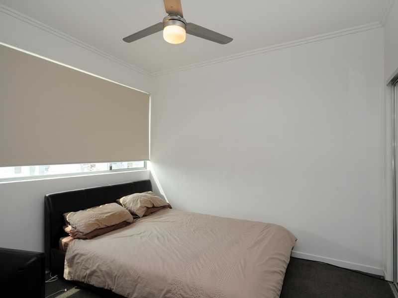 70/1 Gaven Crescent, Mermaid Beach QLD 4218