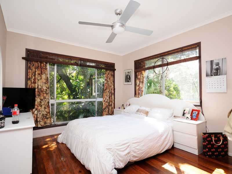 3/43 Cronulla Avenue, Mermaid Beach QLD 4218